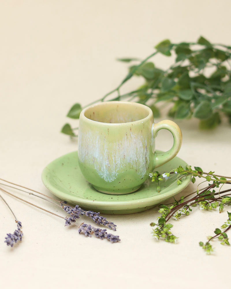 Filiżanka do espresso – pistacjowe przebudzenie