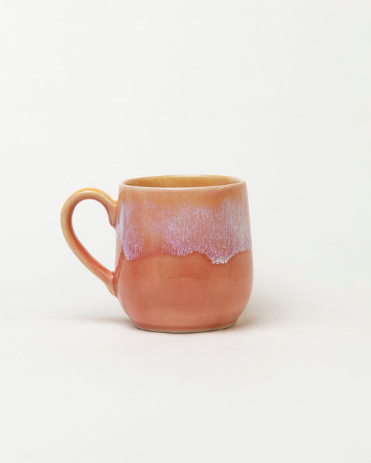 Kubek – różany brzeg