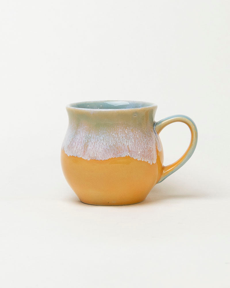 Kubek – złoty poranek