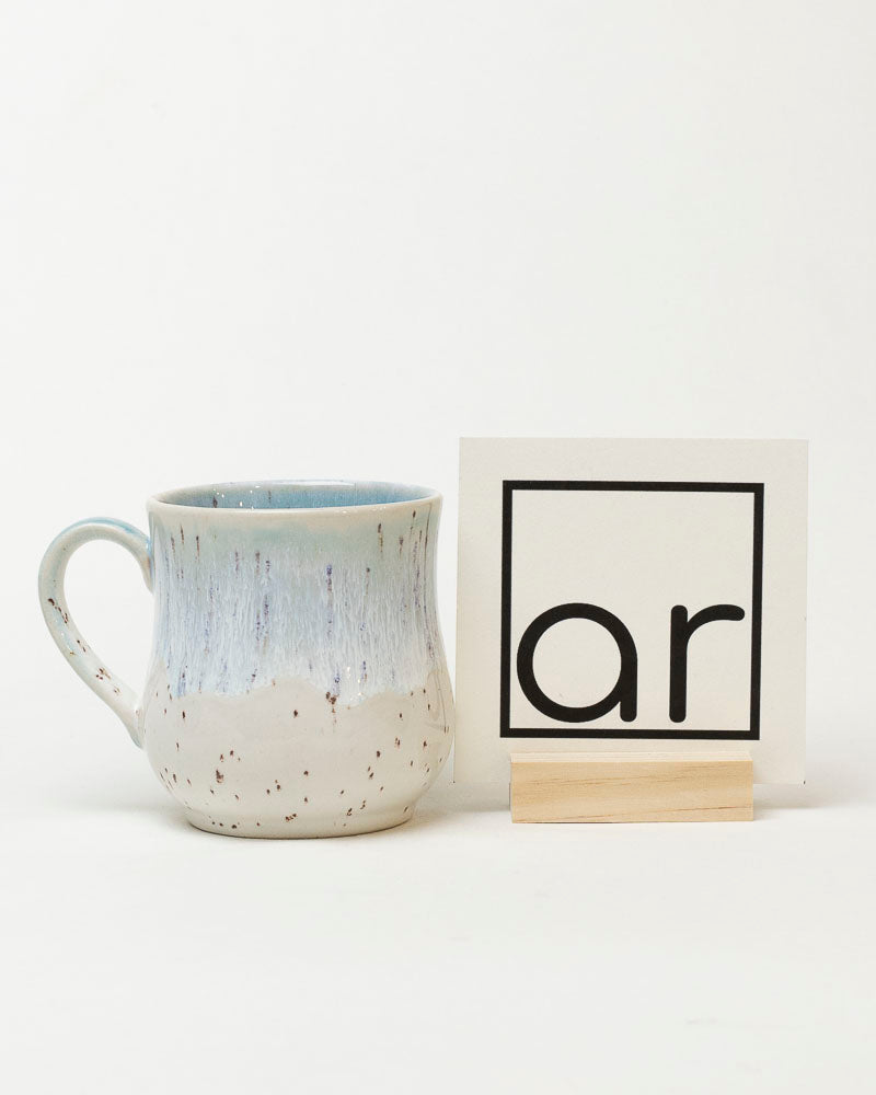 Kubek – śnieżny błękit