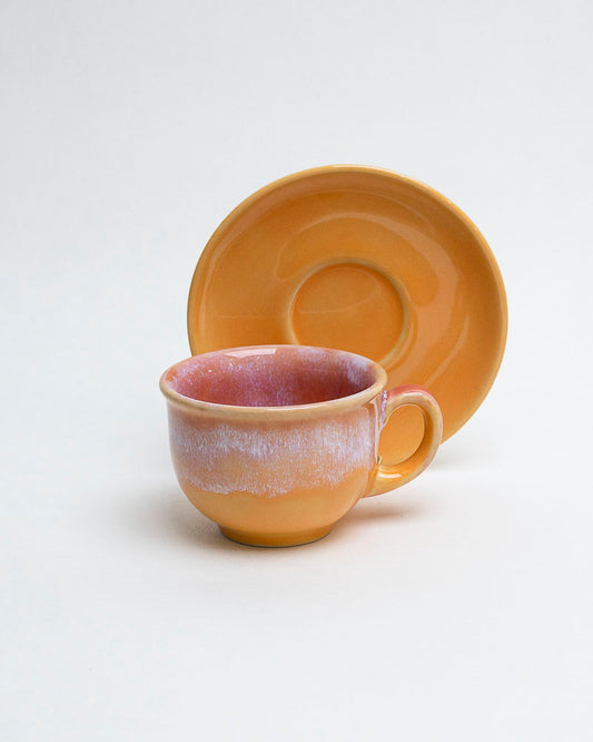 Filiżanka z talerzykiem – morelowa mgiełka