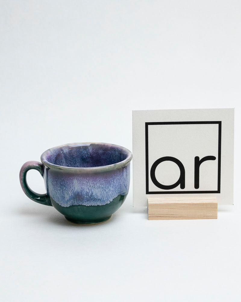 Filiżanka z talerzykiem – jagodowa noc