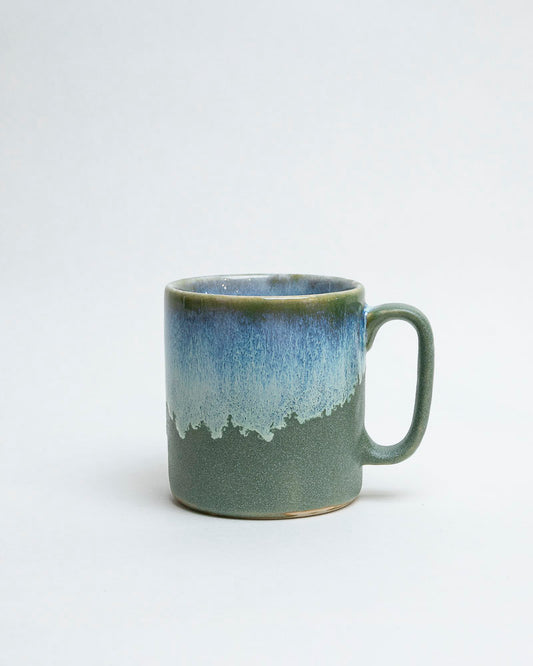 Kubek jezioro o świcie