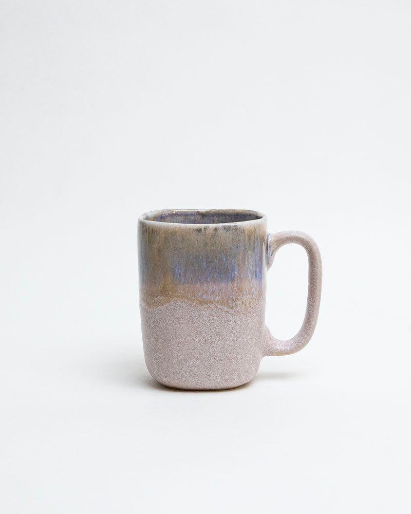 Kubek mglisty poranek